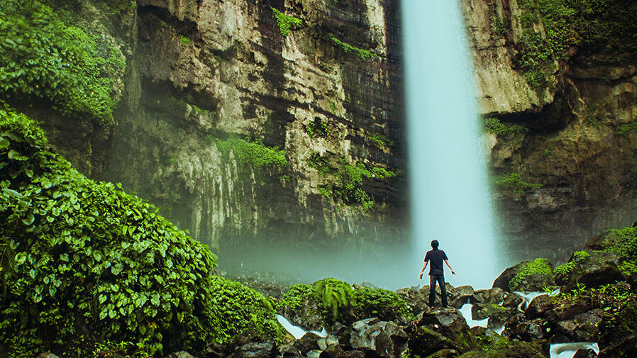 25 Epic study abroad adventures for your bucket list
