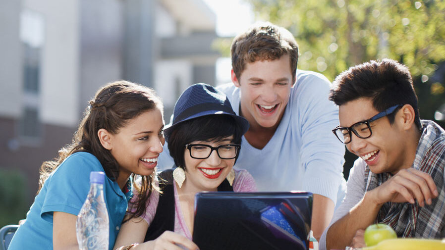 How to get study abroad scholarships