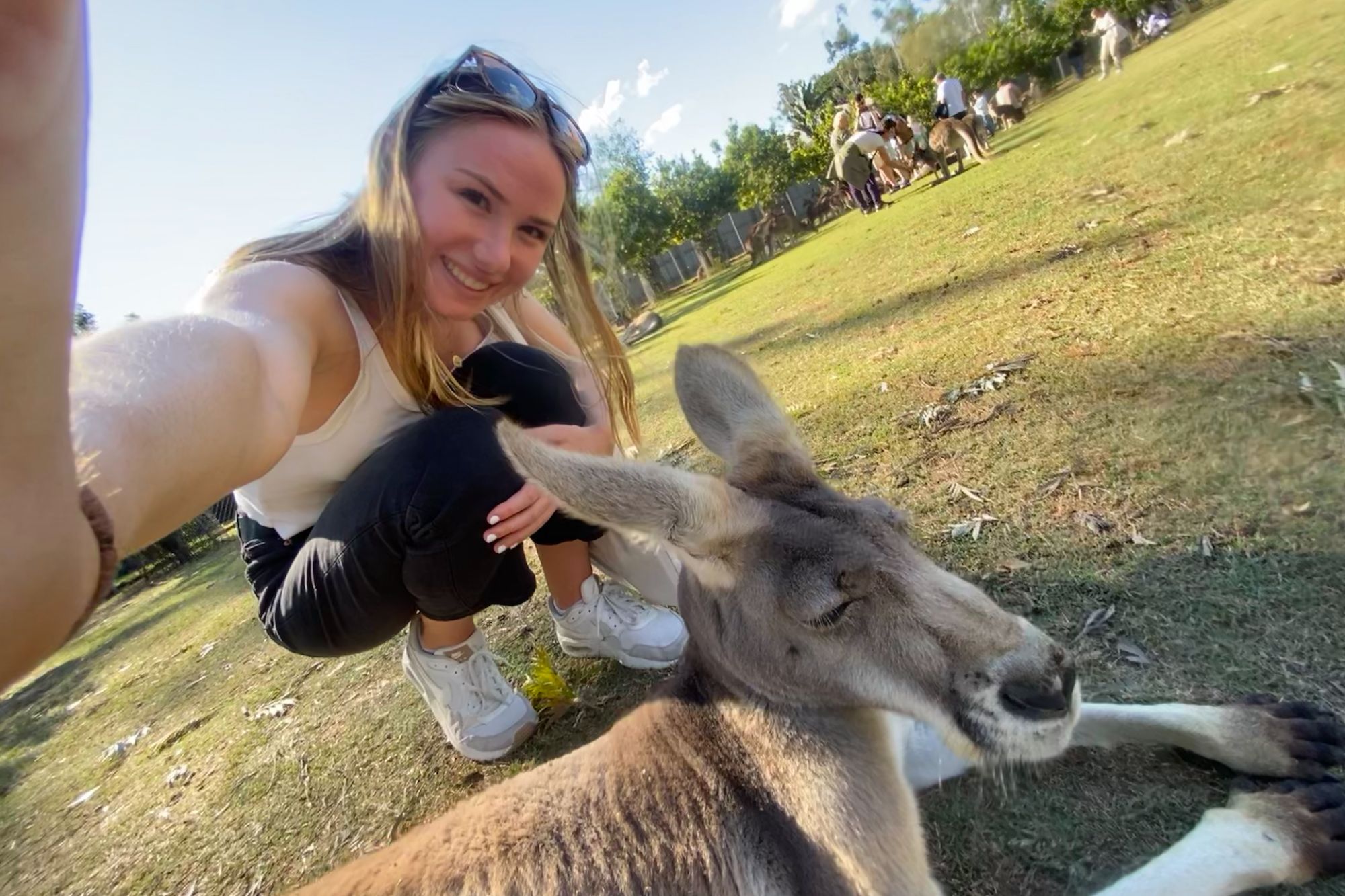 Dorienne takes a selfie with a Kangaroo.