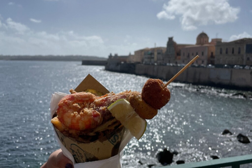 Fried calamari by the sea in Siracusa