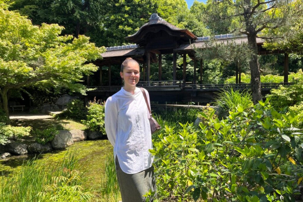 Sarah Schecter in a tea garden in Kyoto, Japan