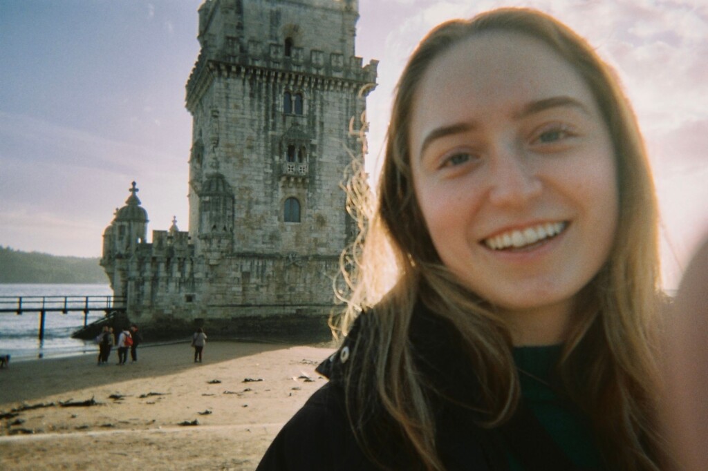 Annika Jorgensen (UC Berkeley) in front of an ancient castle on the sand