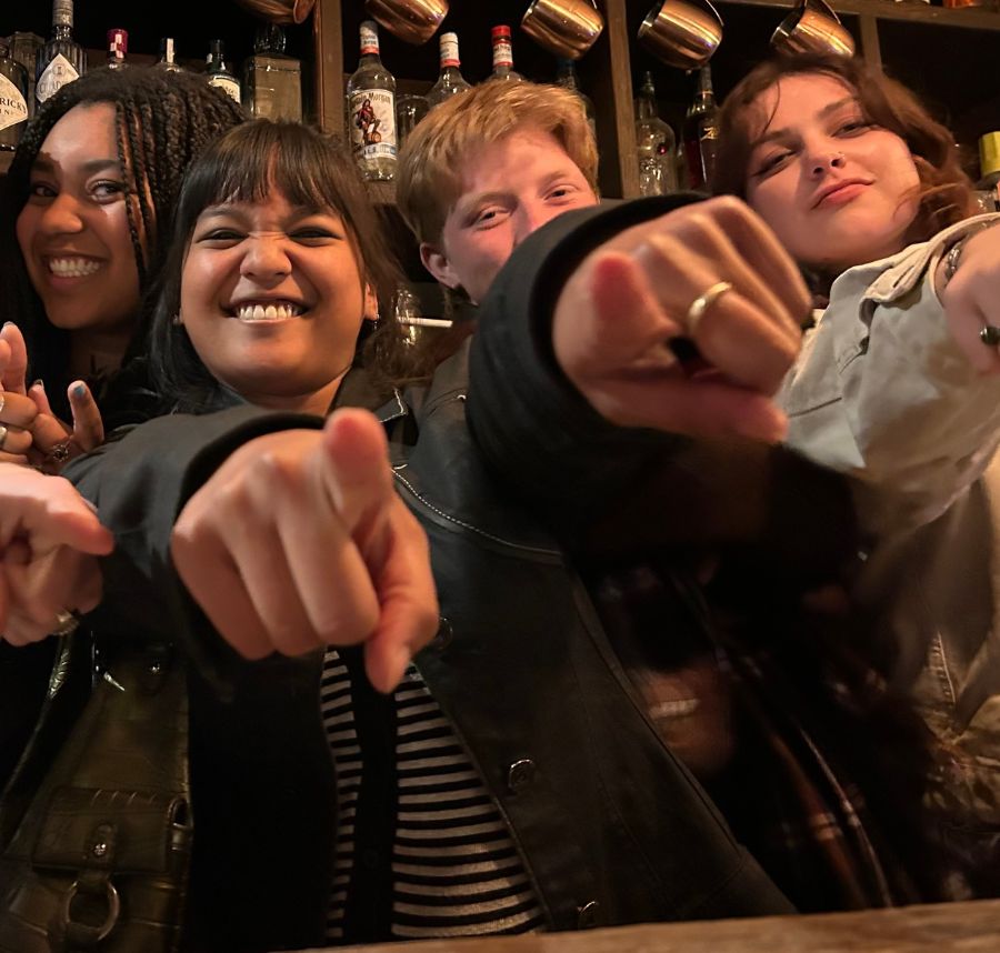 why-we-went-seven-reasons-featured Students abroad pointing at you